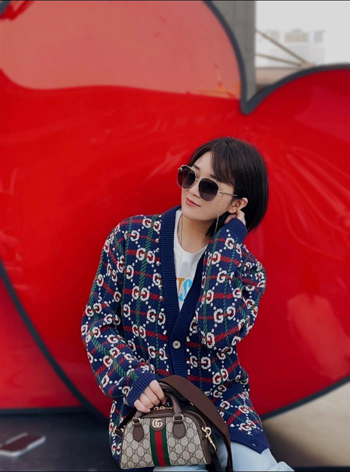 2025210C724606N201828728