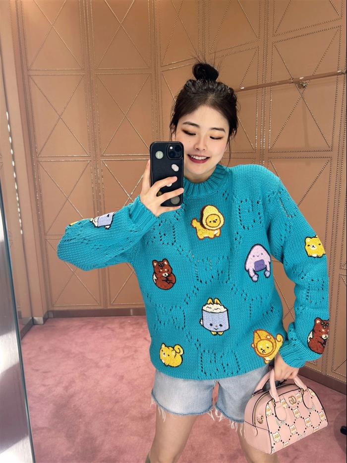 2025210C724606N201828900