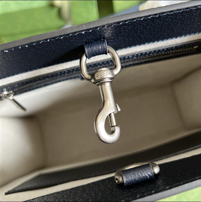 2025210C724685N201833225