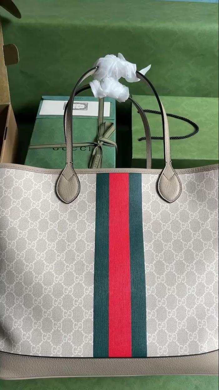 2025210C726755N201833673