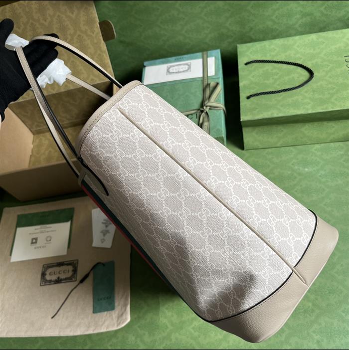 2025210C726755N201833849