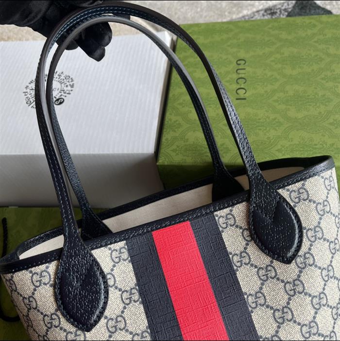 2025210C726762N201834316