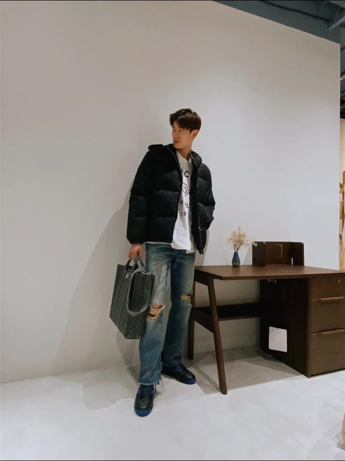 2025210C731793N201835673