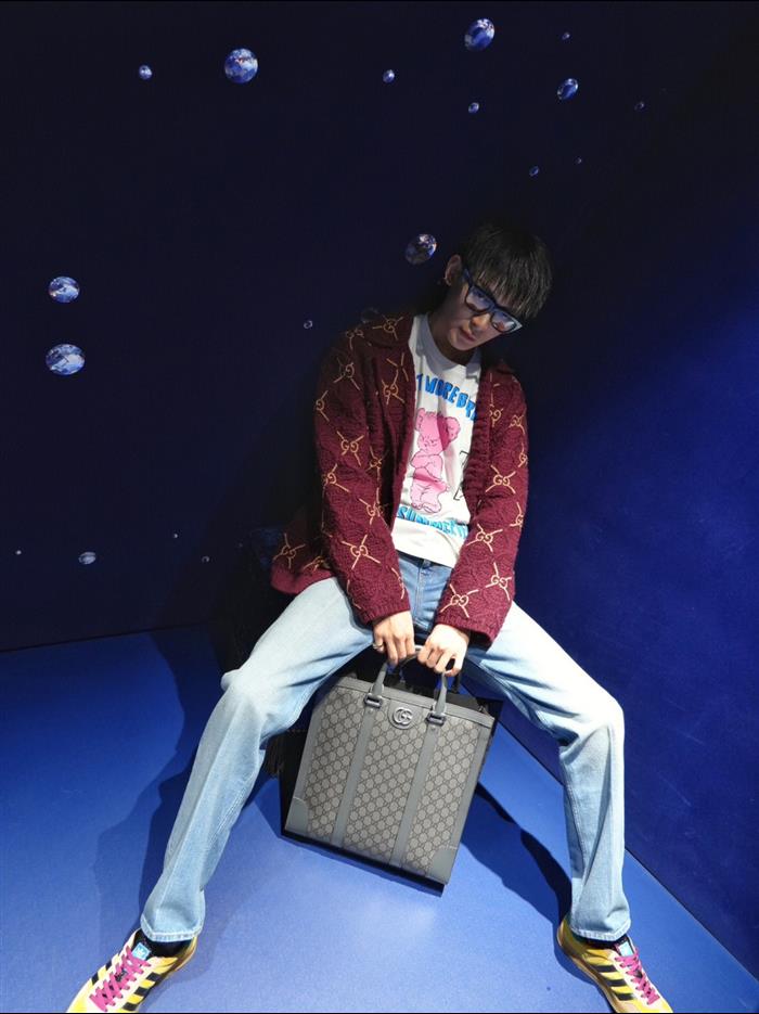 2025210C731793N201835704