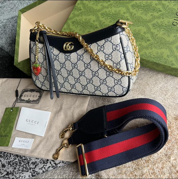 2025210C735132N201838139