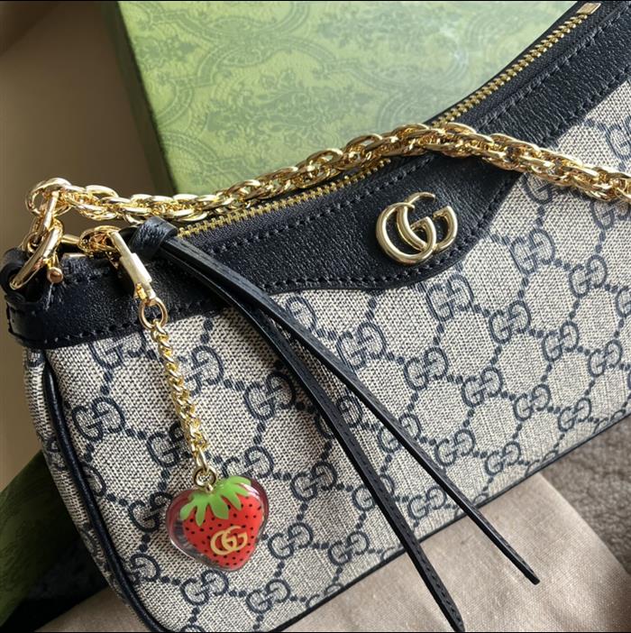 2025210C735132N201838170