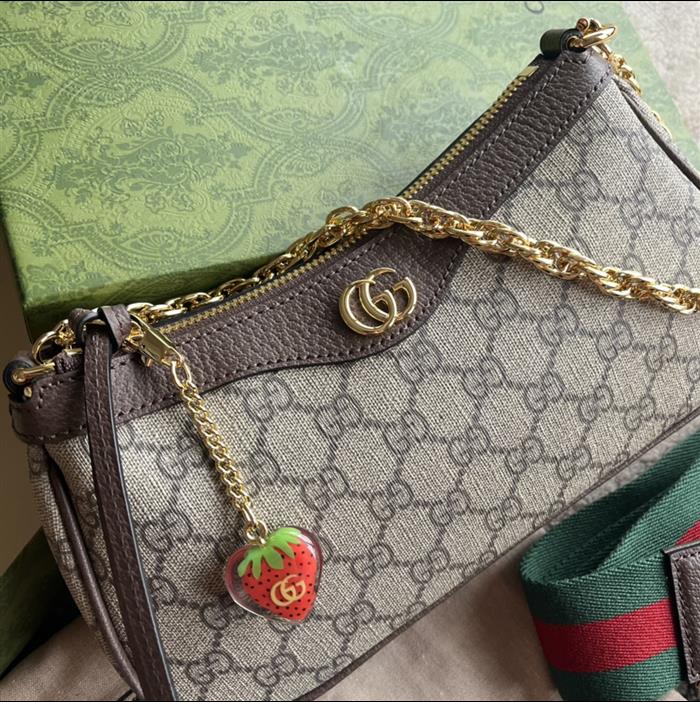 2025210C735132N20183830