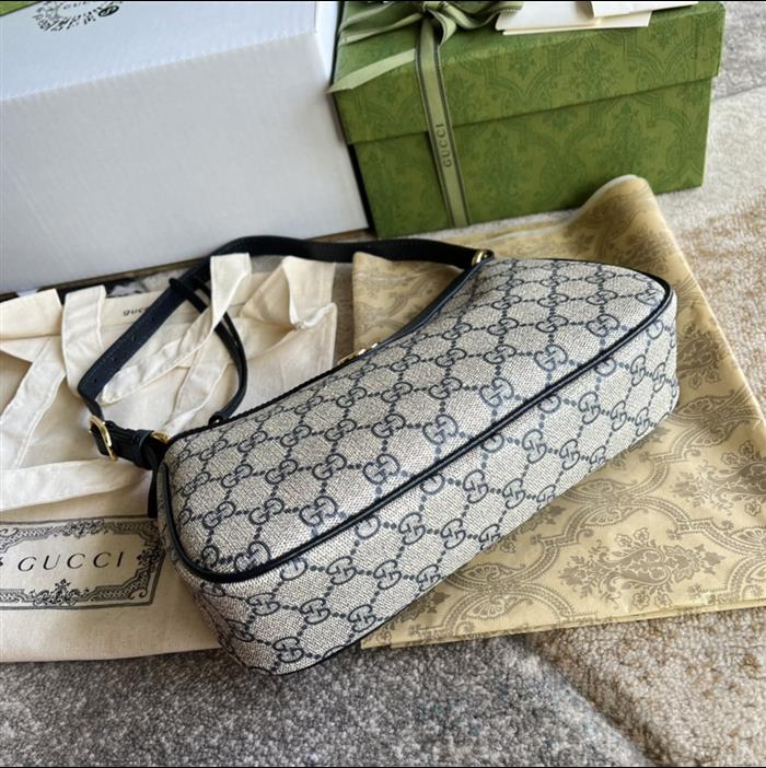 2025210C735145N201839261