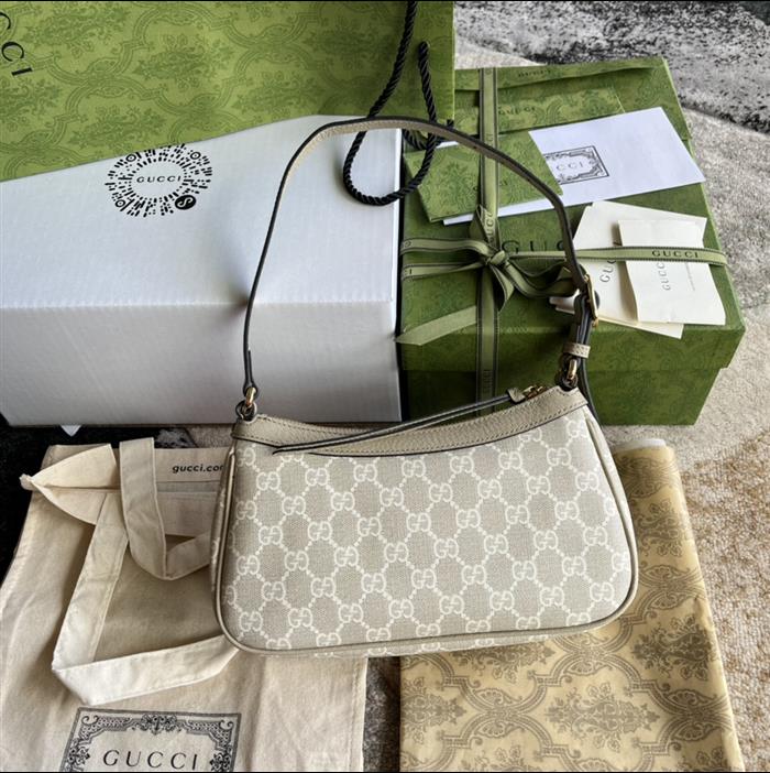 2025210C735145N201839373