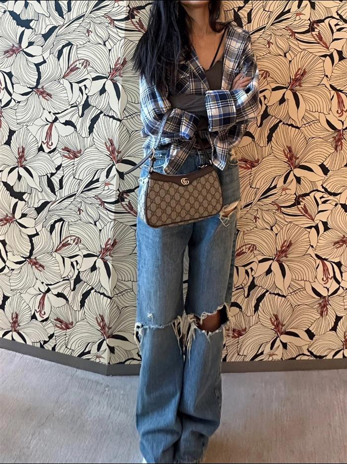 2025210C735145N201839782