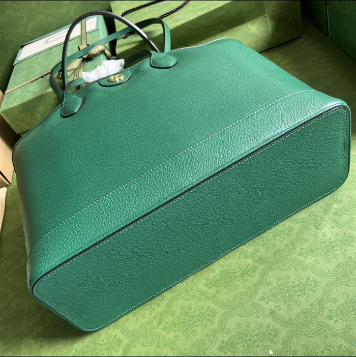 2025210C739730N201840660