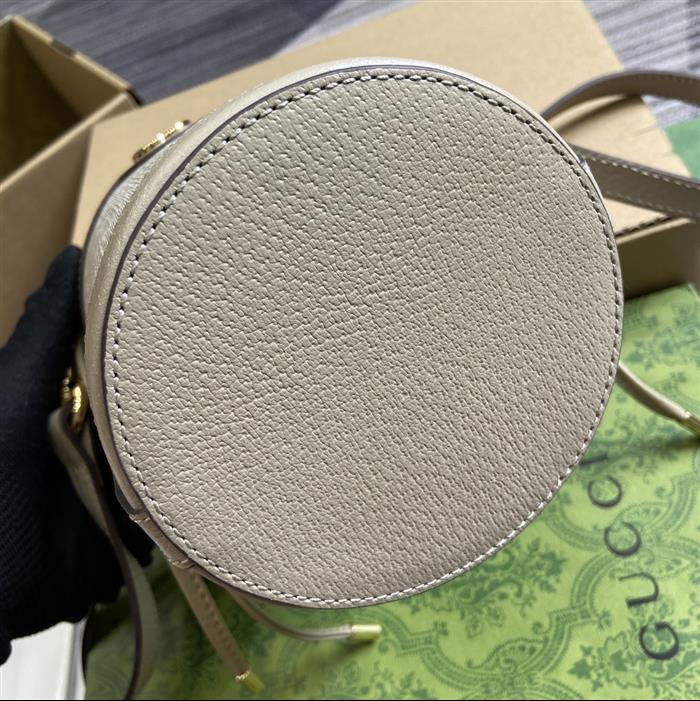 2025210C760199N201844600