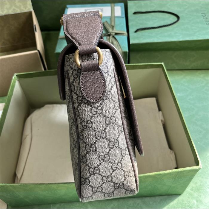 2025210C761741N201845928