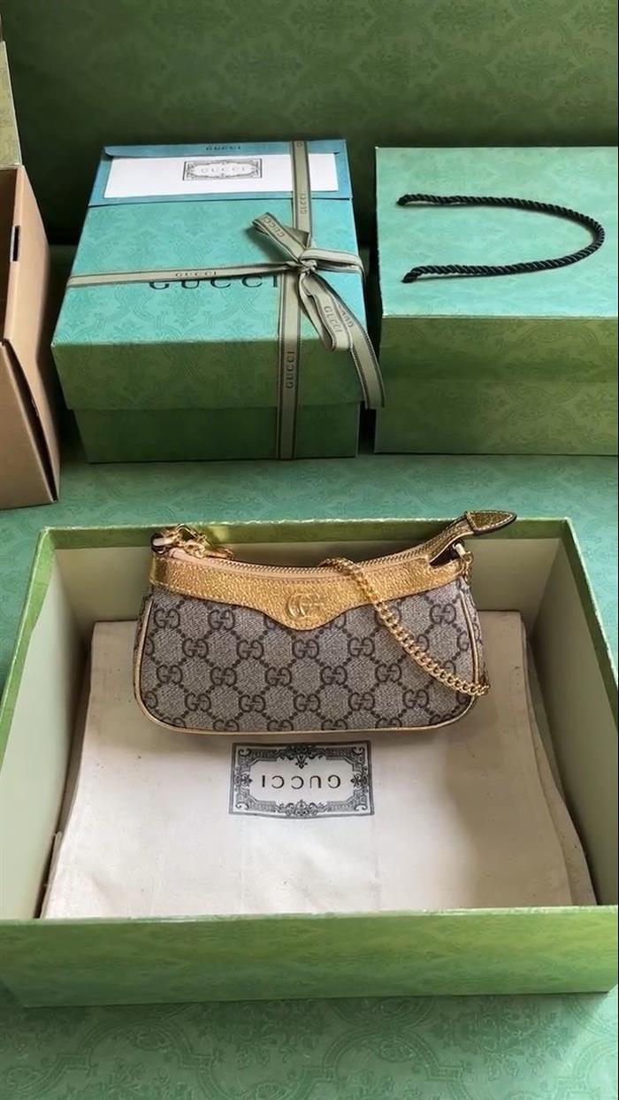 2025210C764960N201846852