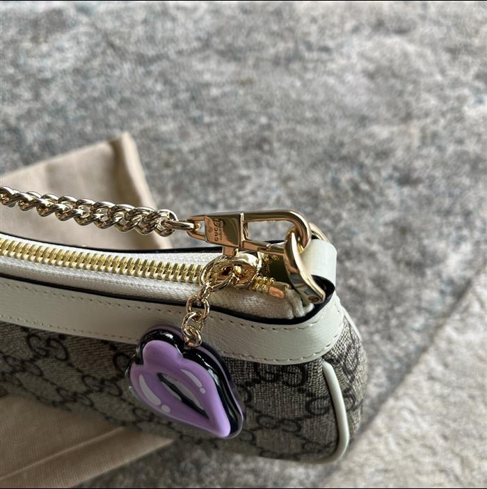 2025210C764960N201847843