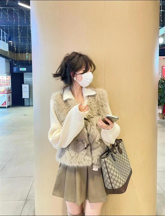 2025210C765043N201849815