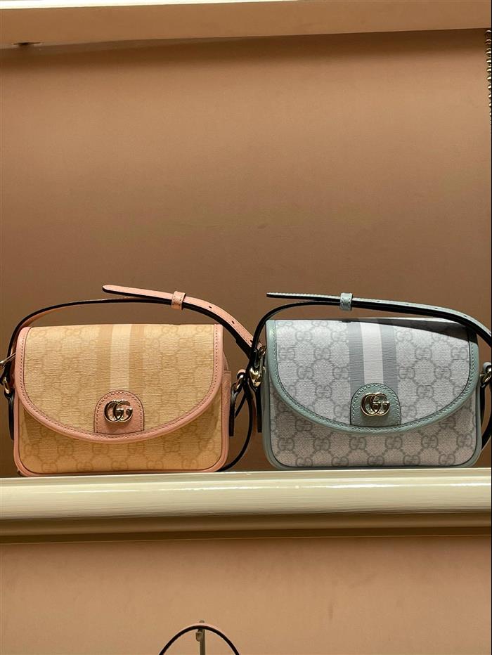 2025210C772239N201852816