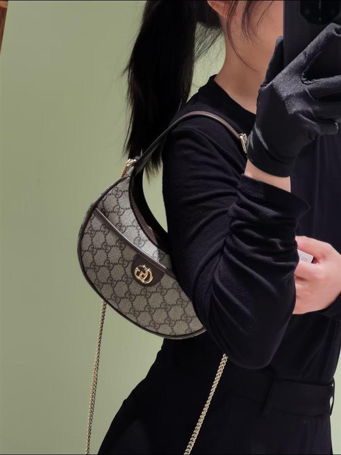 2025210C772308N201853252