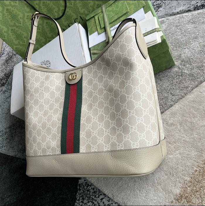 2025210C781392N201855185