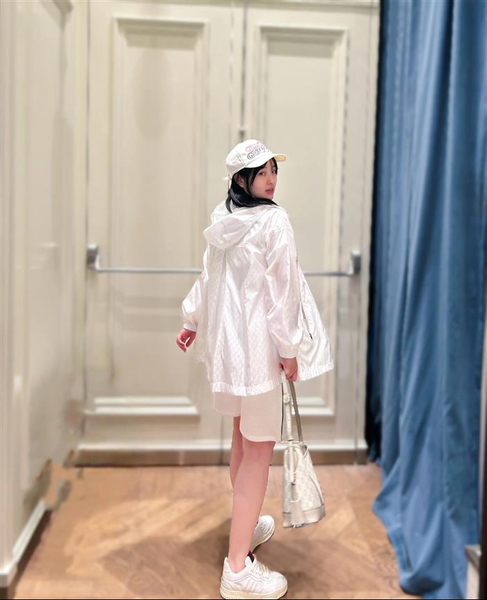 2025210C781402N201855935