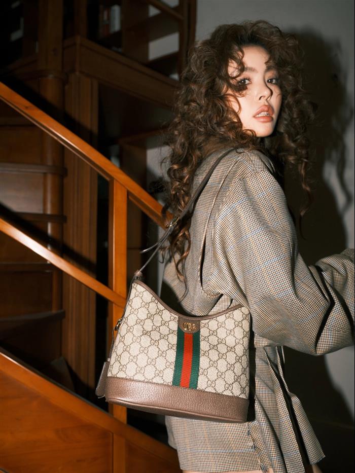 2025210C781402N201855981