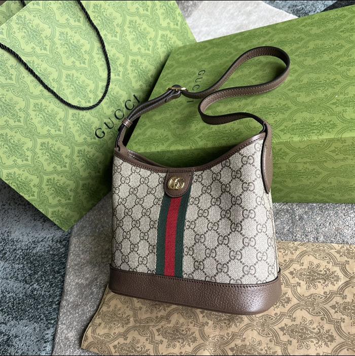 2025210C781402N201856121