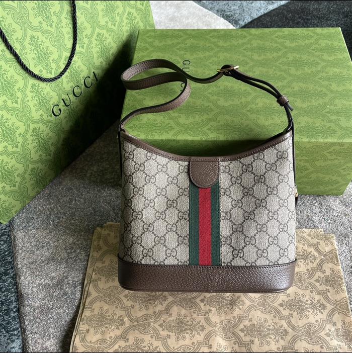 2025210C781402N201856137