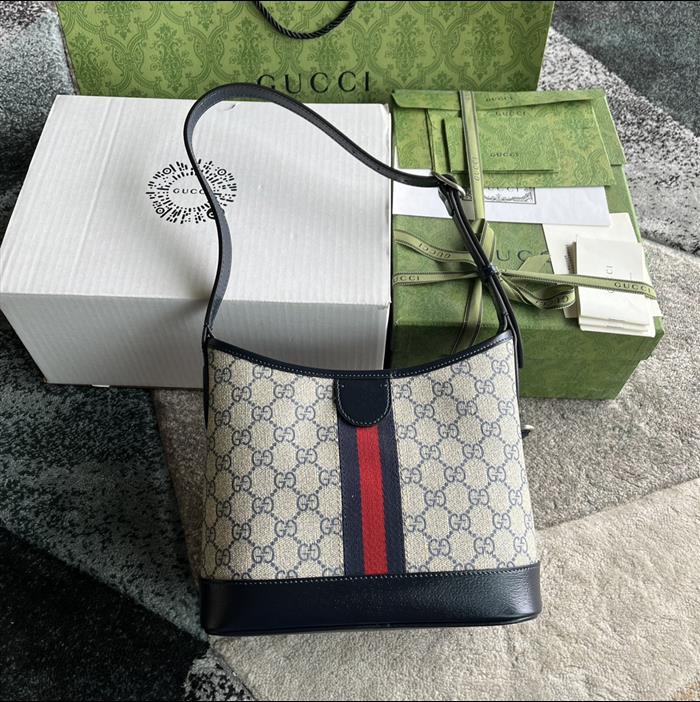 2025210C781402N201856277