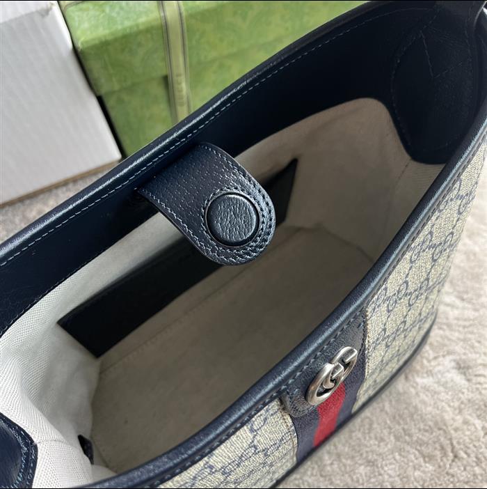 2025210C781402N201856354