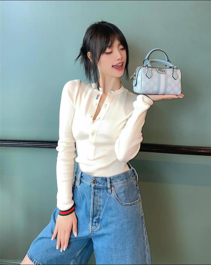 2025210C781490N201857410