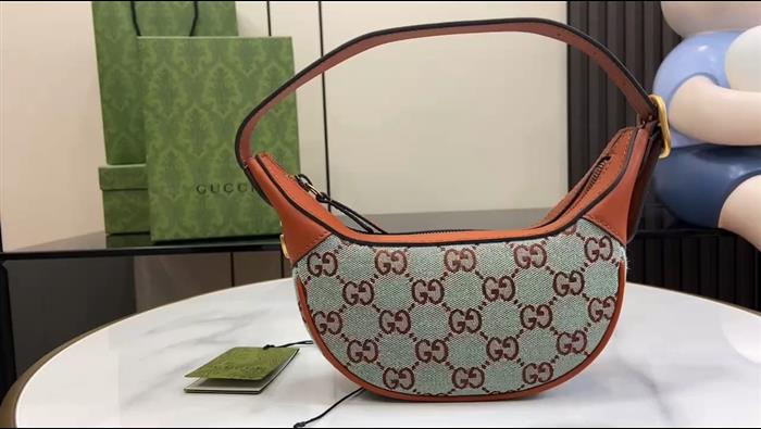 2025210C783124N201858597