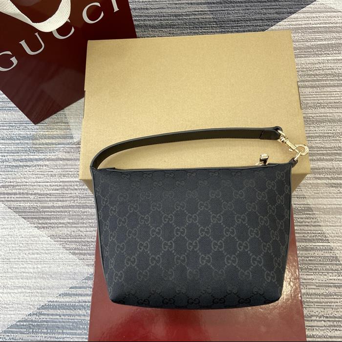 2025210C795170N20190748