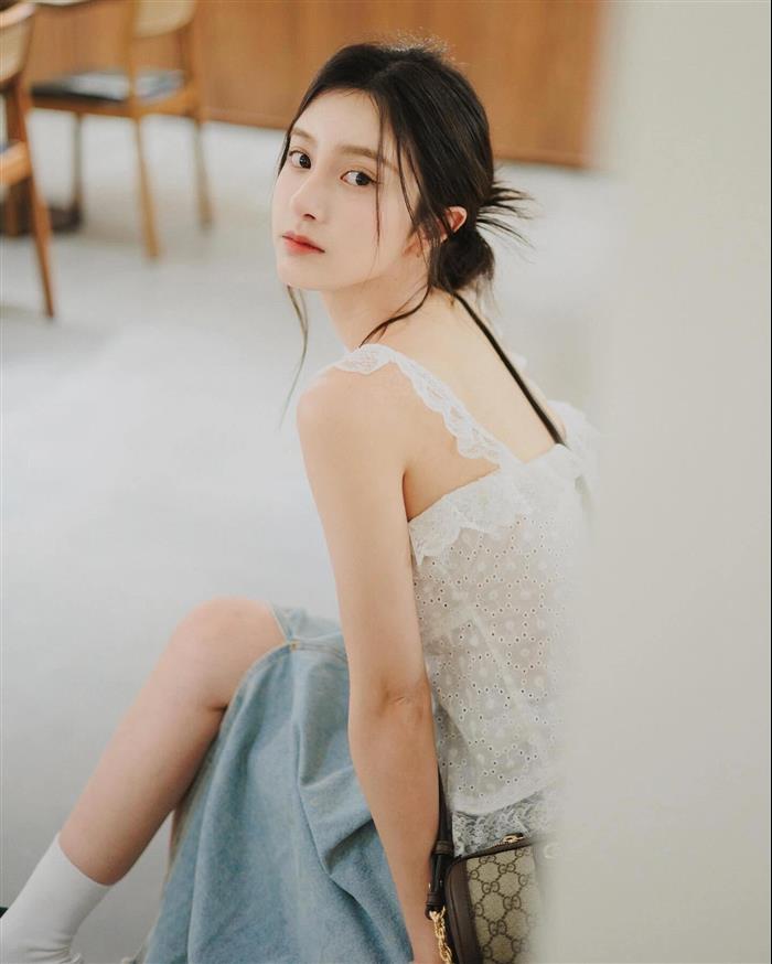 2025210C795208N20191705