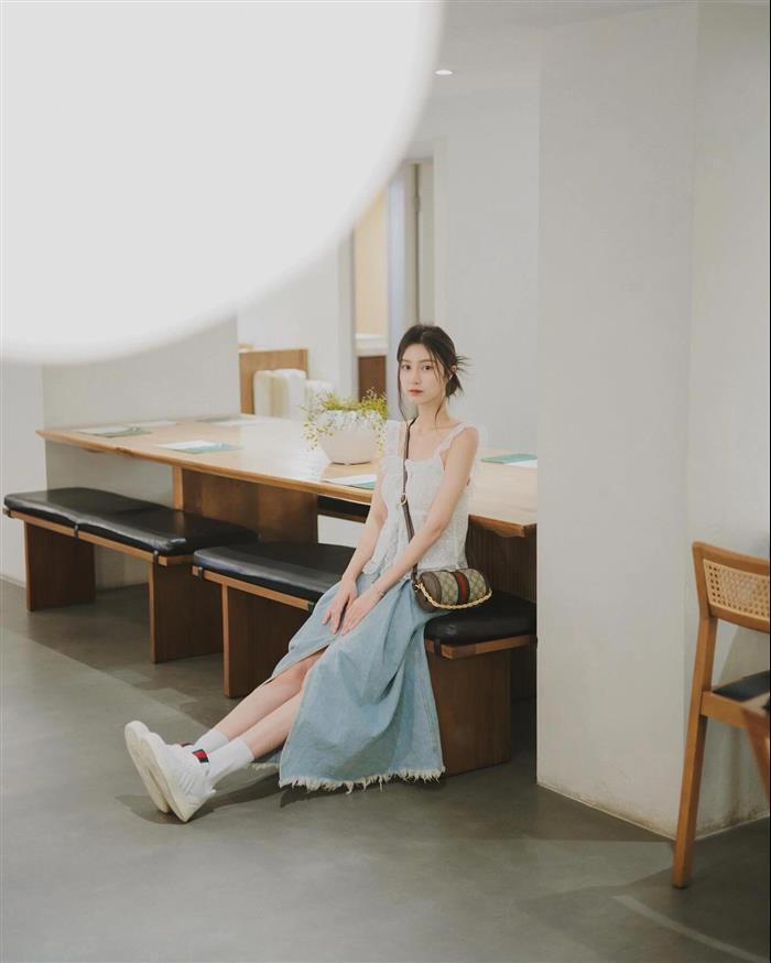 2025210C795208N20191737