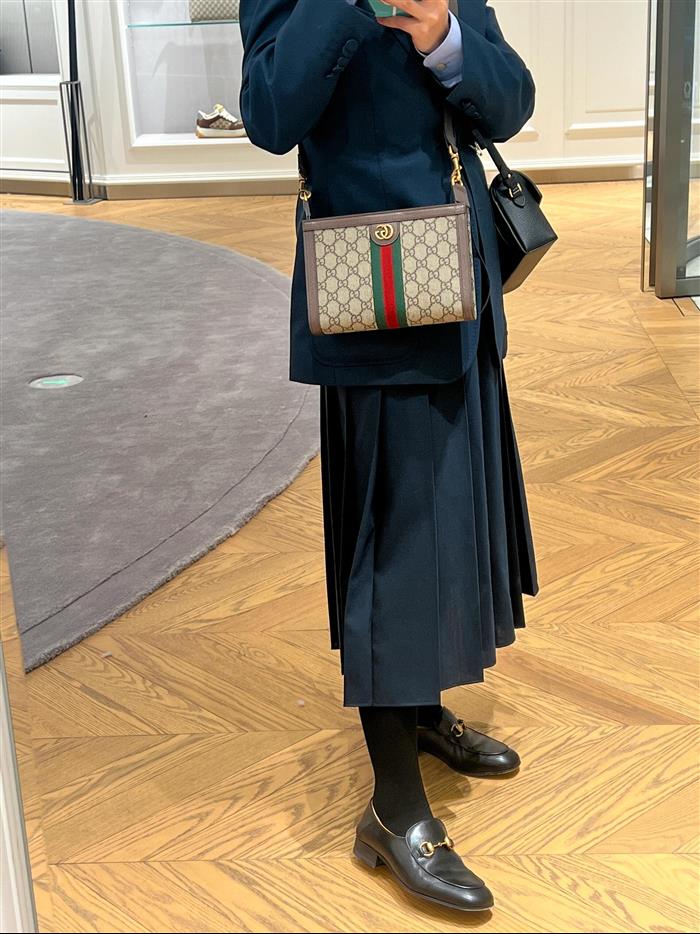 2025210C795467N20192785