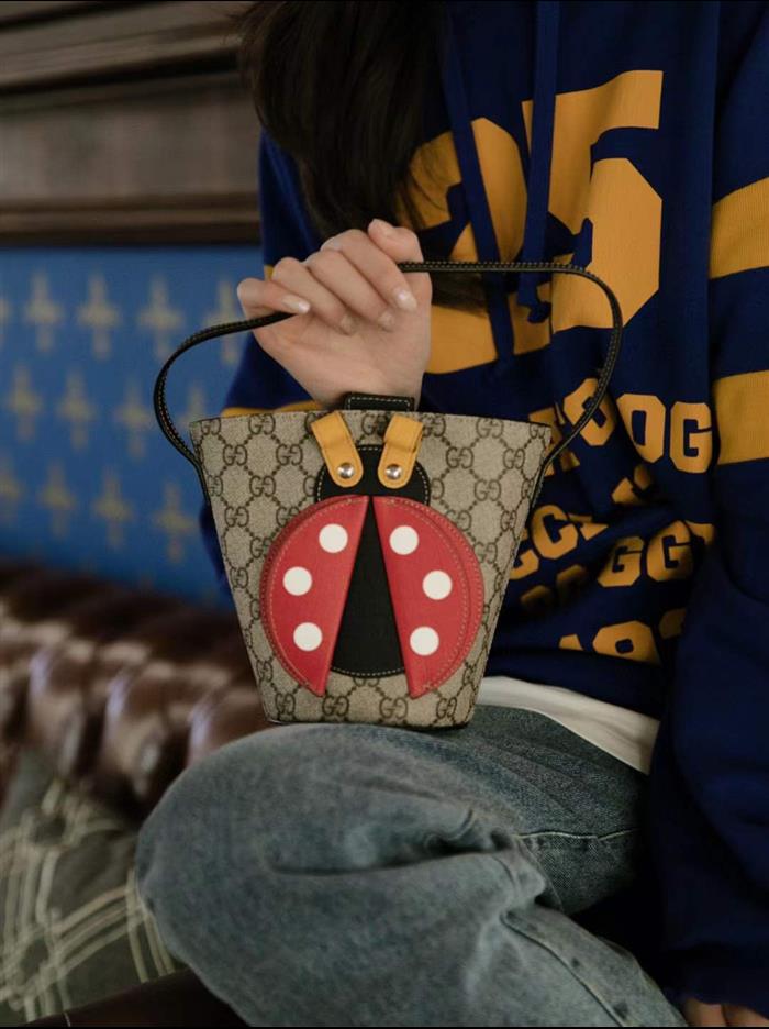 2025210C666277N203033181