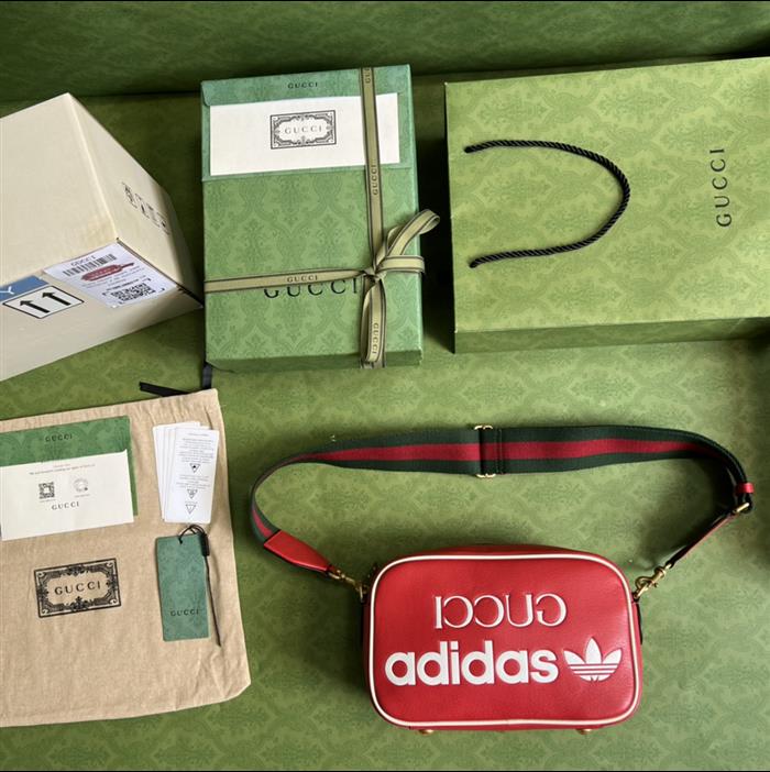 2025210C702427N202052955