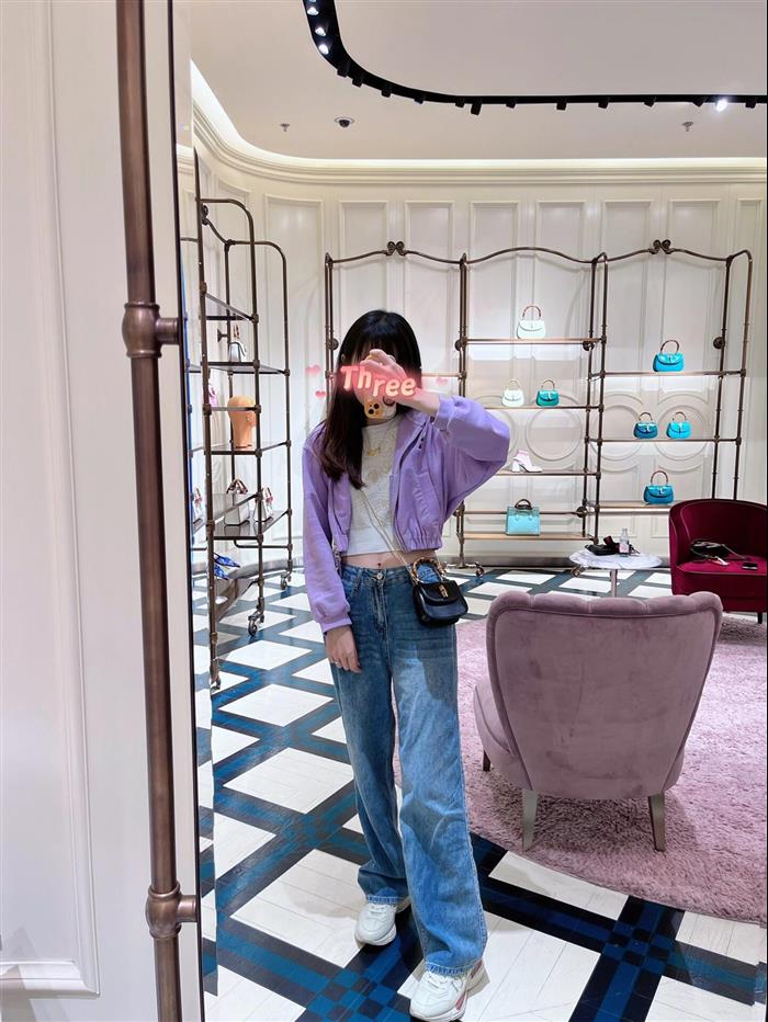 2025210C760246N202054790