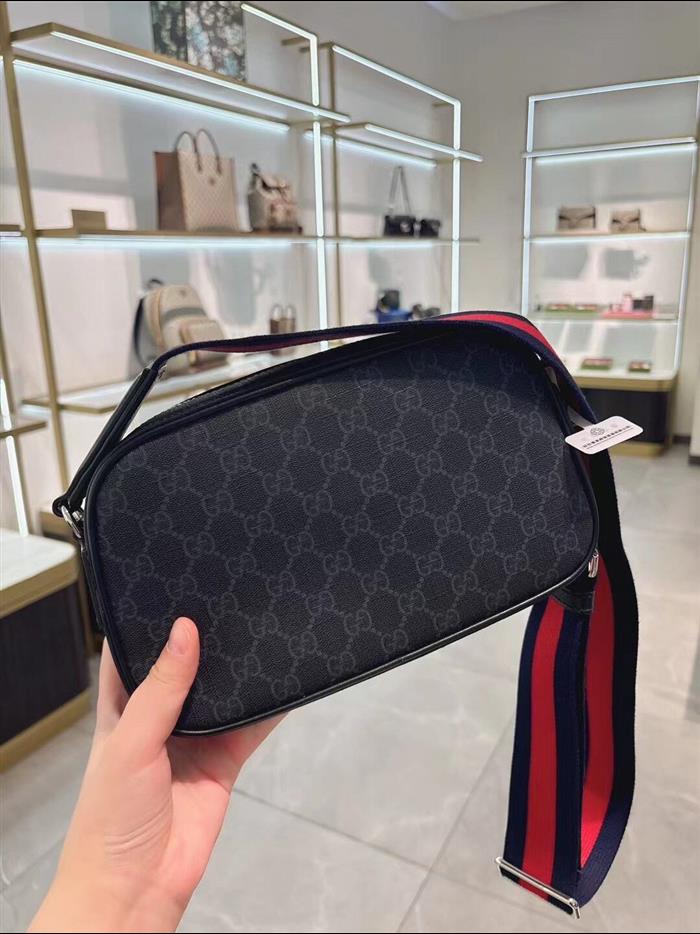 2025210C792097N20213883