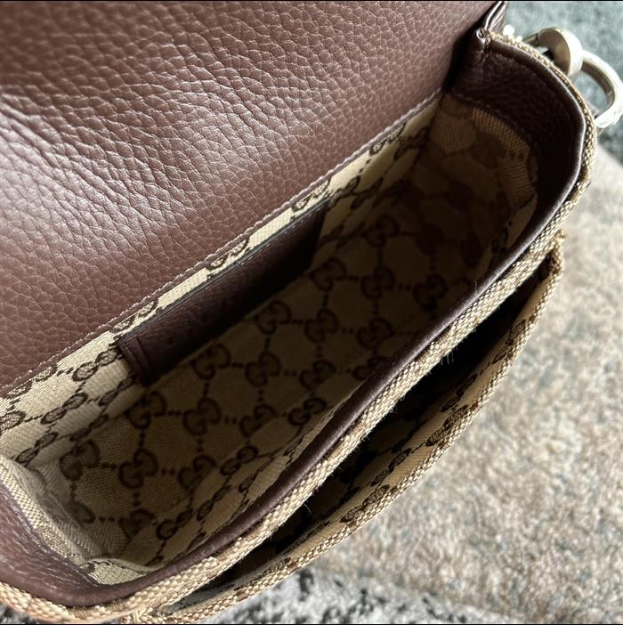 2025210C795213N20215237