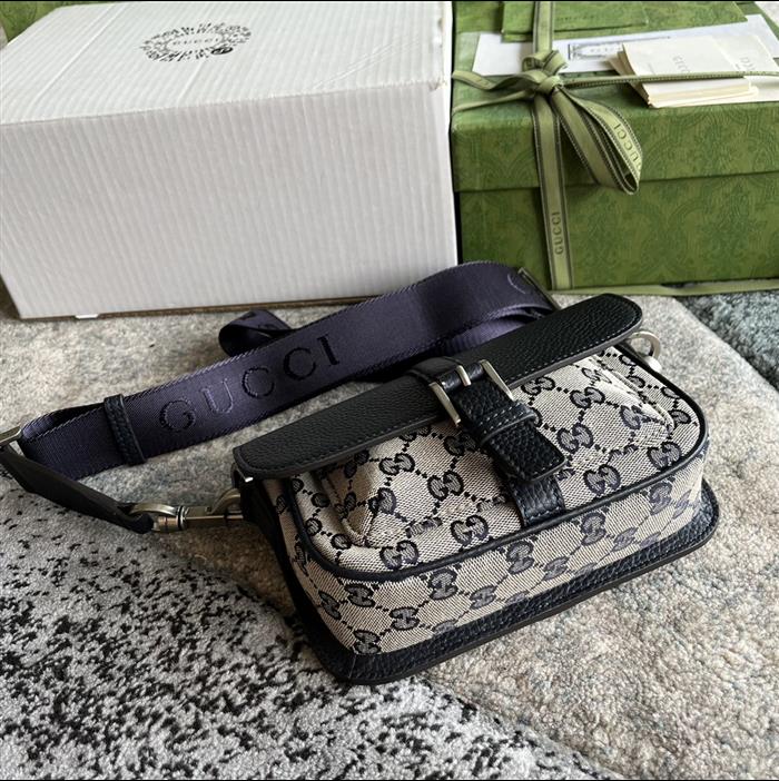 2025210C795213N20215469