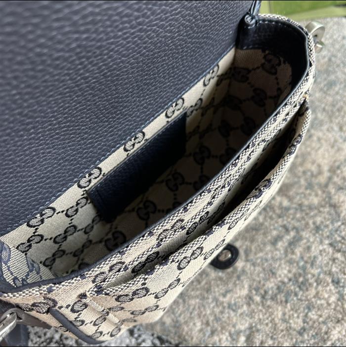 2025210C795213N20215516