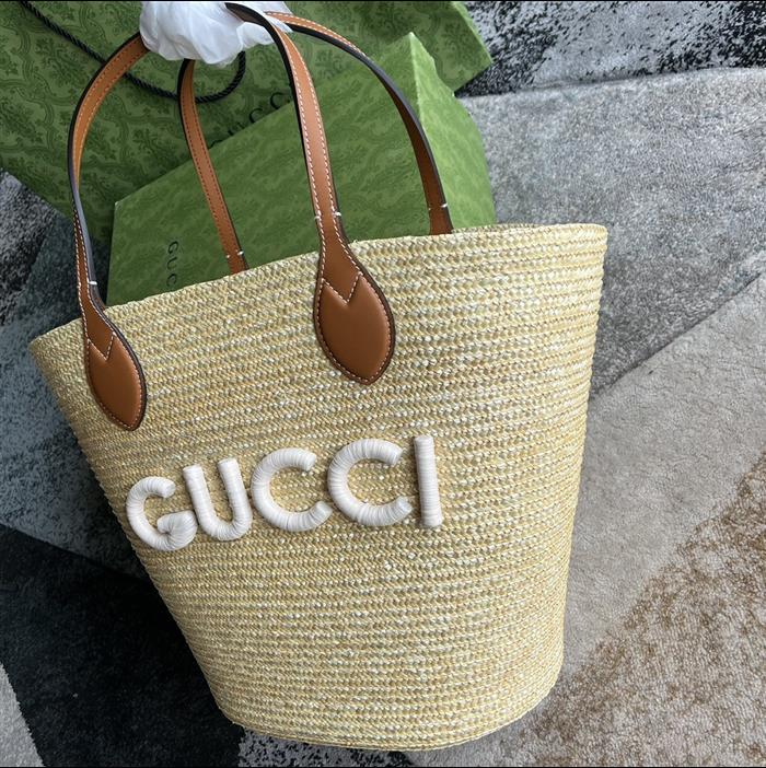 2025210C779530N20226180