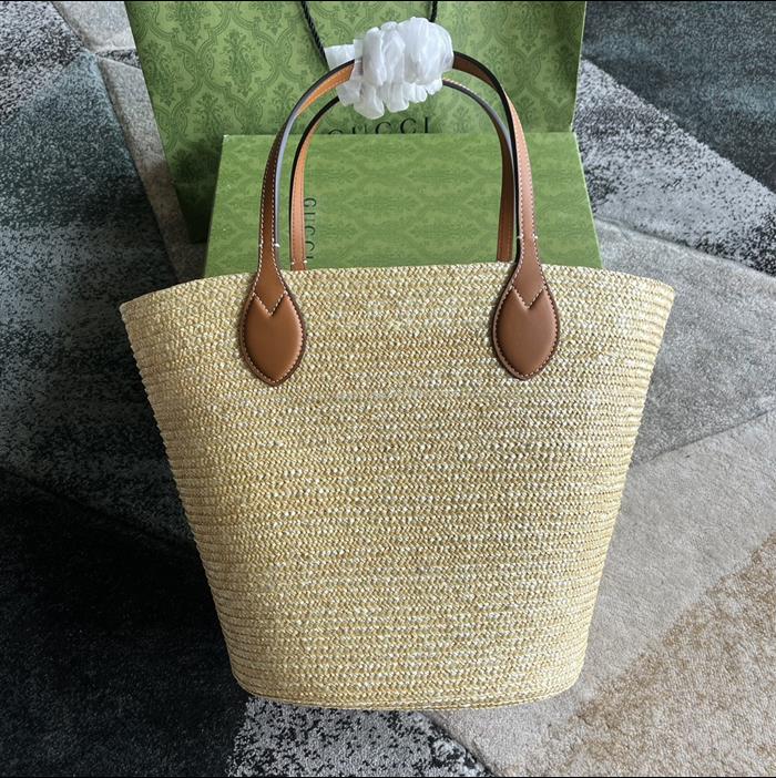 2025210C779530N20226196