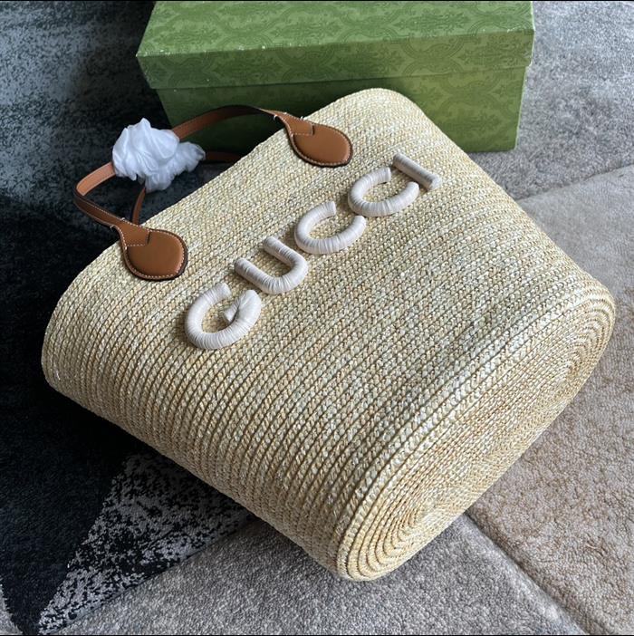 2025210C779530N20226228