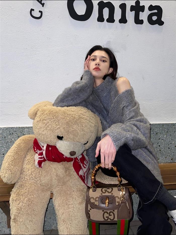 2025210C675797N202042615