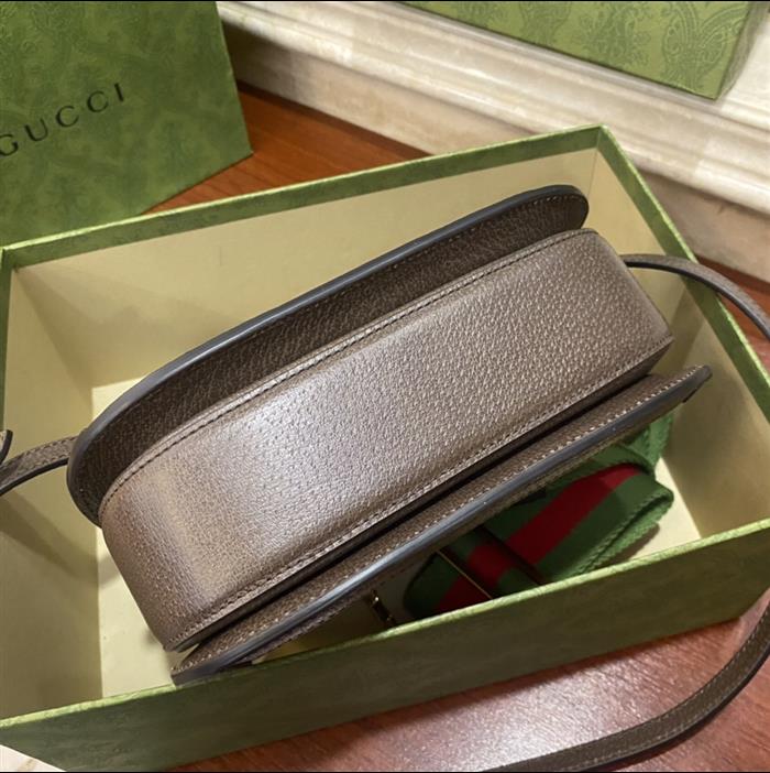 2025210C675797N202043221