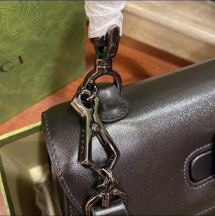 2025210C675797N202043313