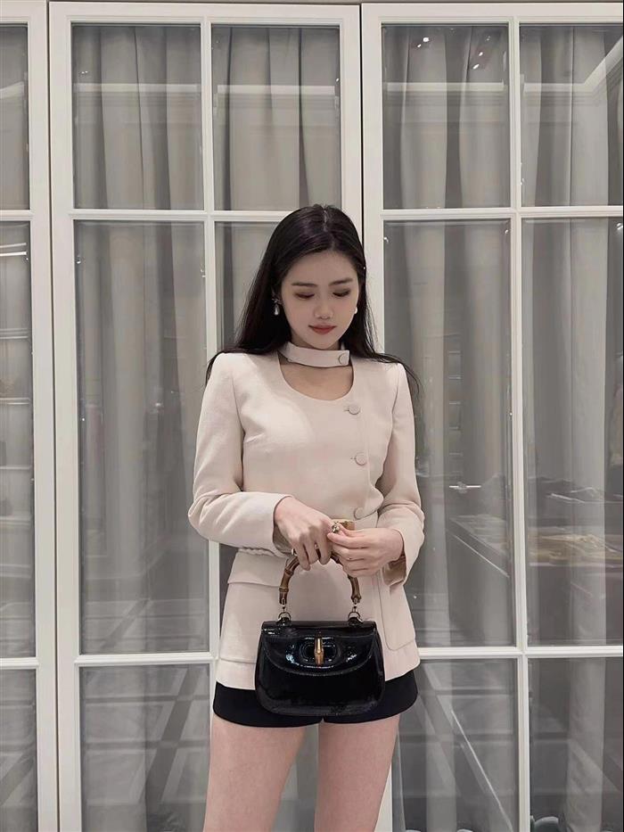 2025210C675797N202043485