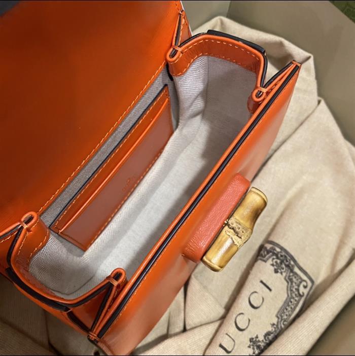 2025210C686864N202048900